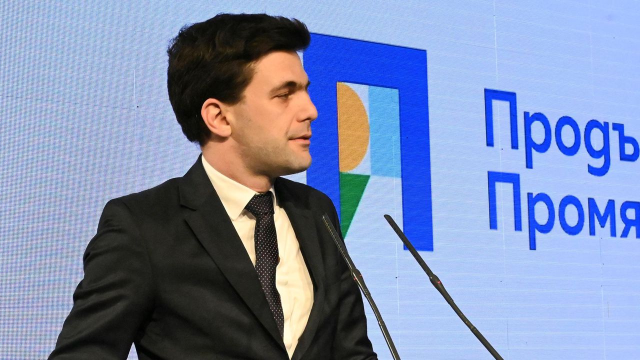 Депутатите от ПП в Европейския парламент: Решението на президента да внесе в НС искане за референдум за еврото е тежка провокация