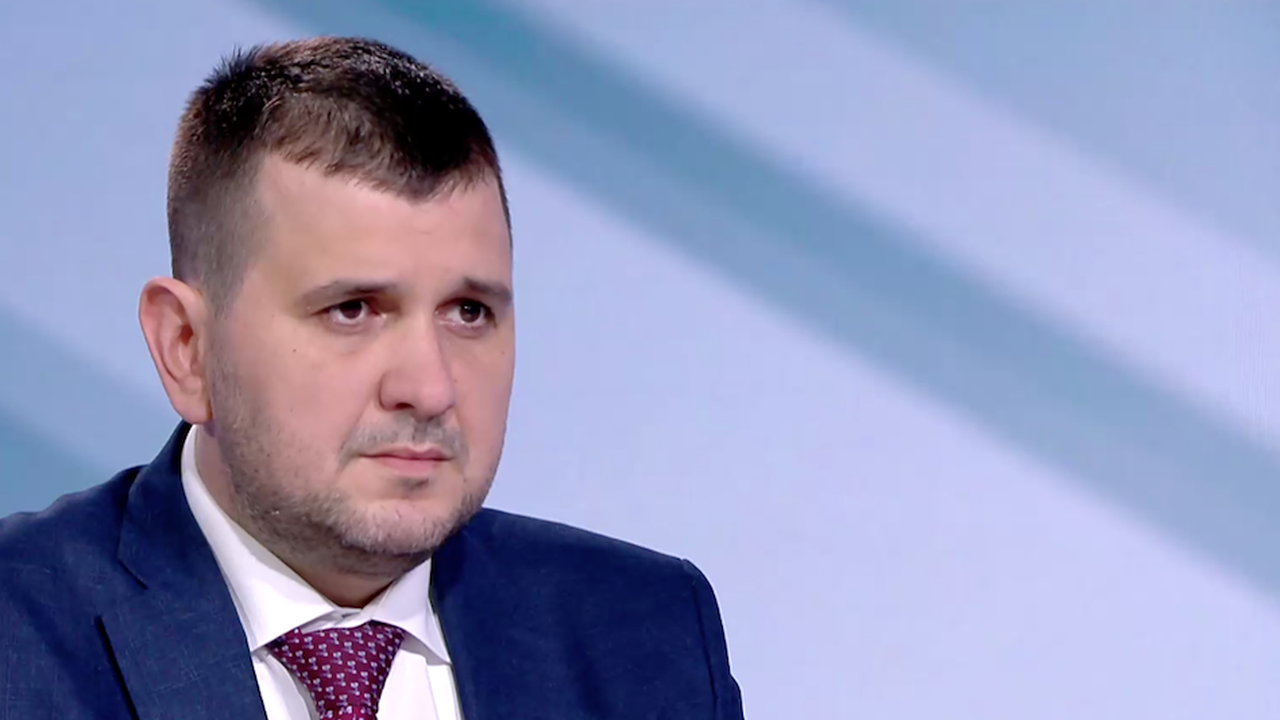 Искам да изразя дълбокото си възмущение от всичко, което се