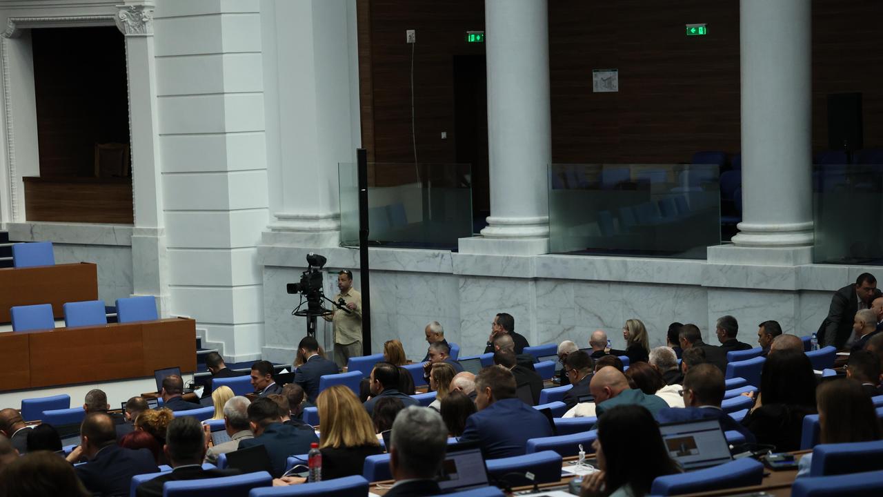 Парламентът даде възможност на правителството да тегли нов дълг до