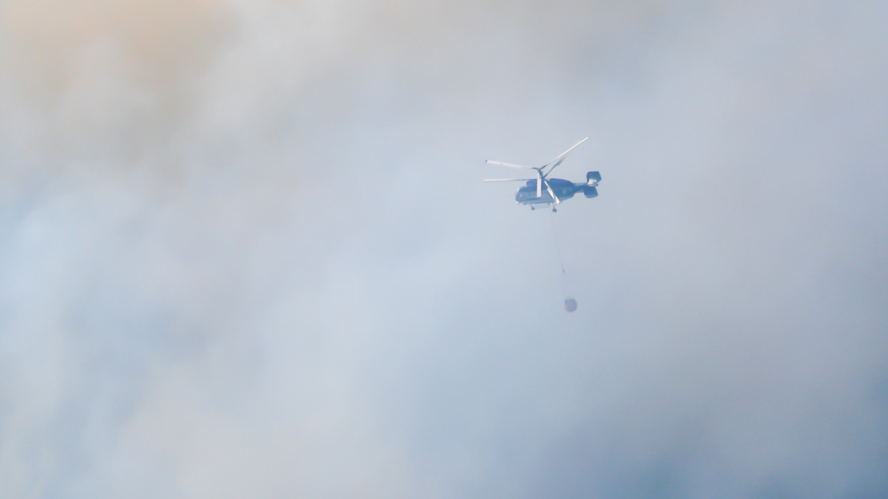 Втори хеликоптер Кугър с екипаж от 24-та авиационна база в