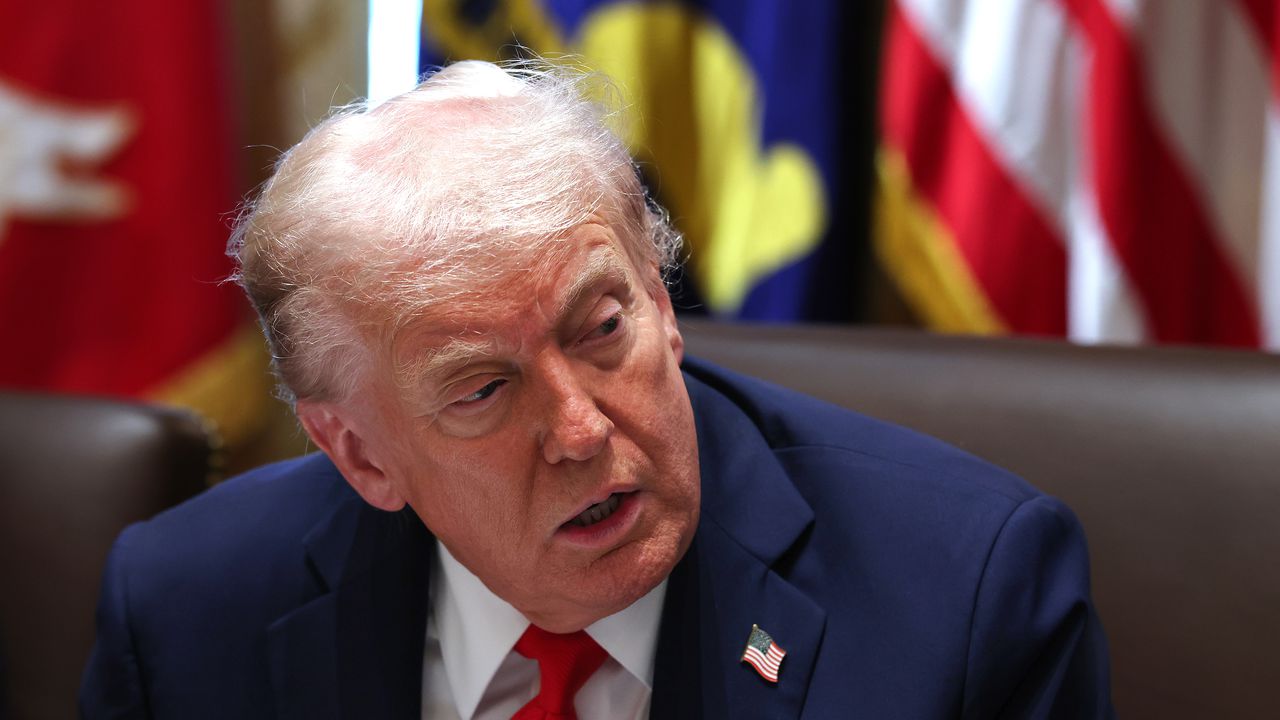 Тръмп: САЩ нямат талантливи хора, които да заемат работни места в страната