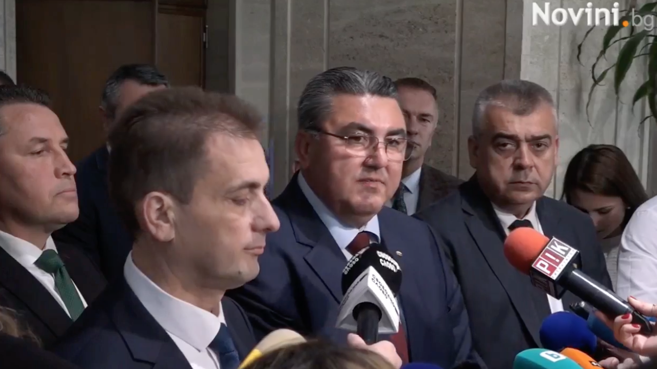 АПС търси най-добрия вариант за независимост на КПК