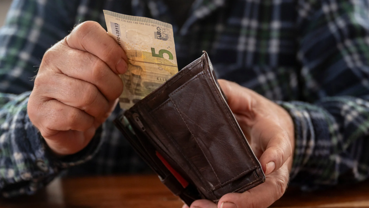 Увеличението на пенсионната вноска ще намали конкурентоспособността на бизнеса, пише в позиция на Българо-румънската търговска камара