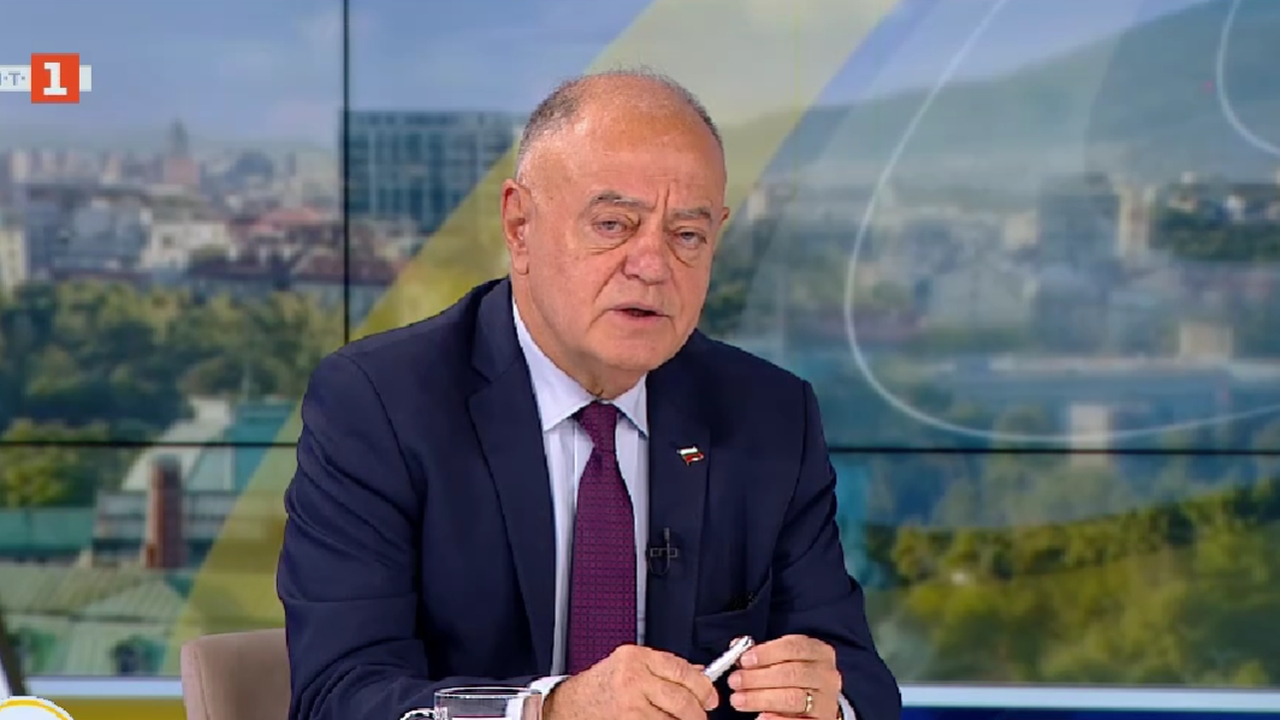 Ген. Атанасов: Наложително е държавата да установи контрол върху "Нефтохим"