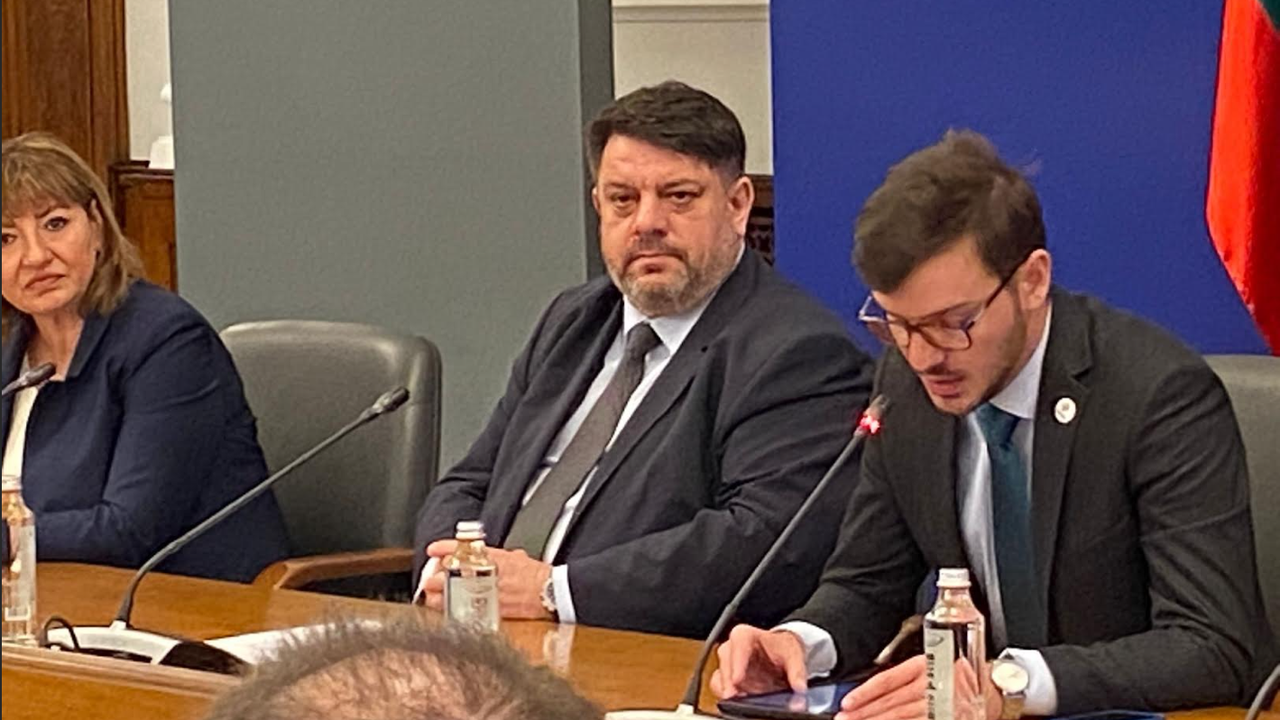 Зафиров: Вярвам, че с общи усилия ще постигнем модерен и ефективен закон за насърчаване на доброволчеството
