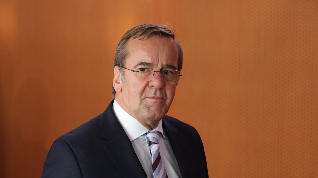 Германското коалиционно правителство е близо до споразумение за закона за военната служба