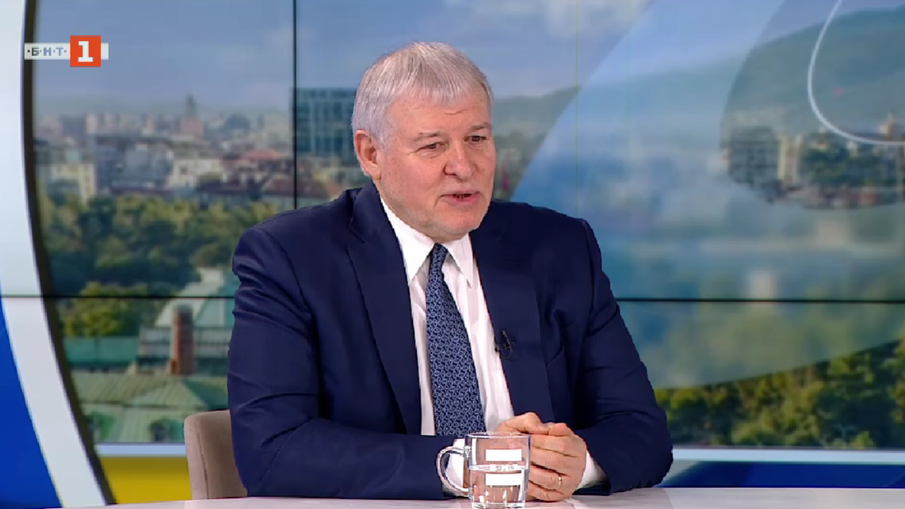 Румен Христов успокои: Горива има, ръст на цените - няма