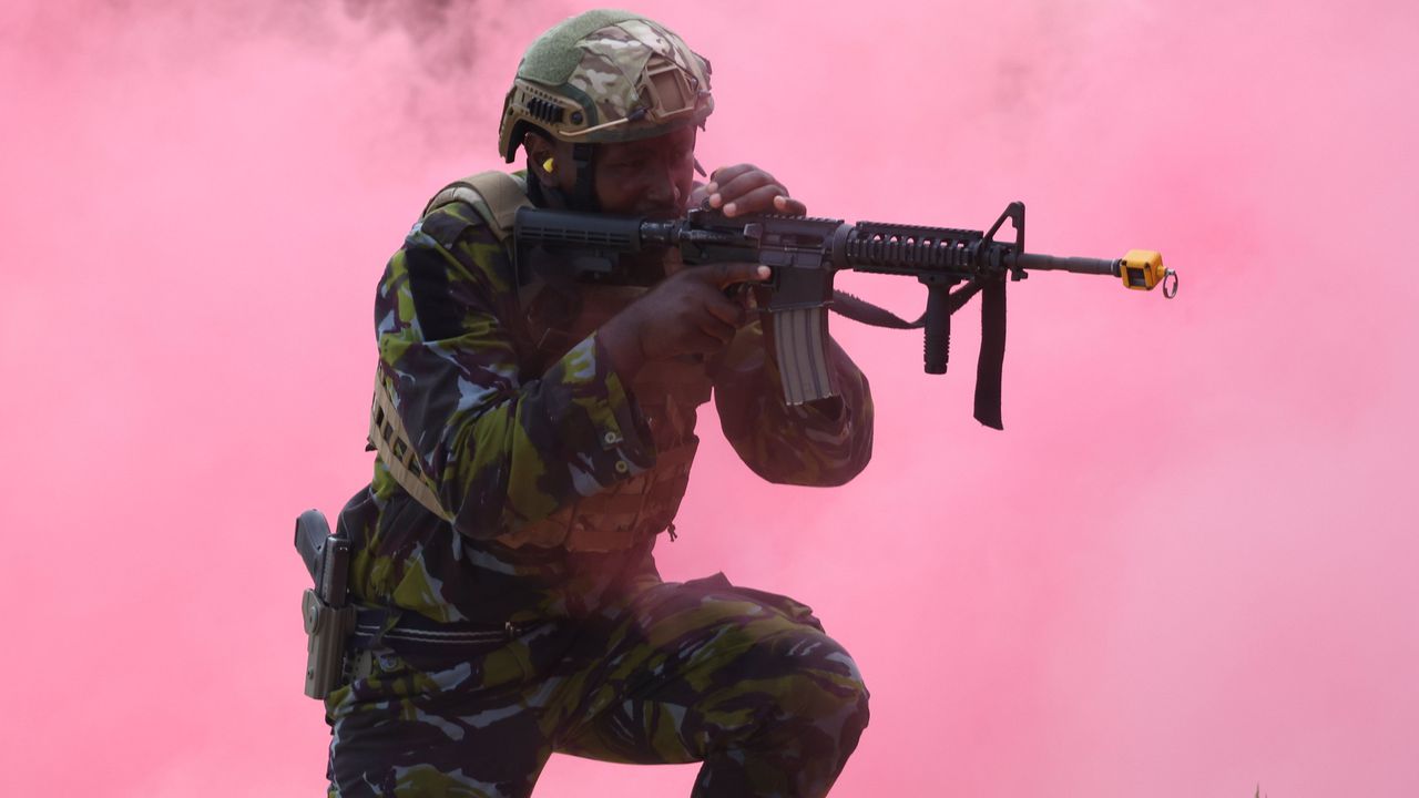 Бивш нигерийски депутат призова страната му и Вашингтон да си партнират срещу въоръжения екстремизъм