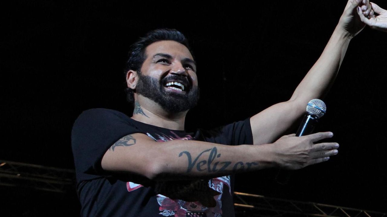 Азис към Галена: Ти направи революция!