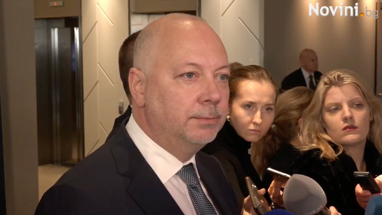 Росен Желязков за особения управител на "Лукойл": Има имена, които обсъждаме