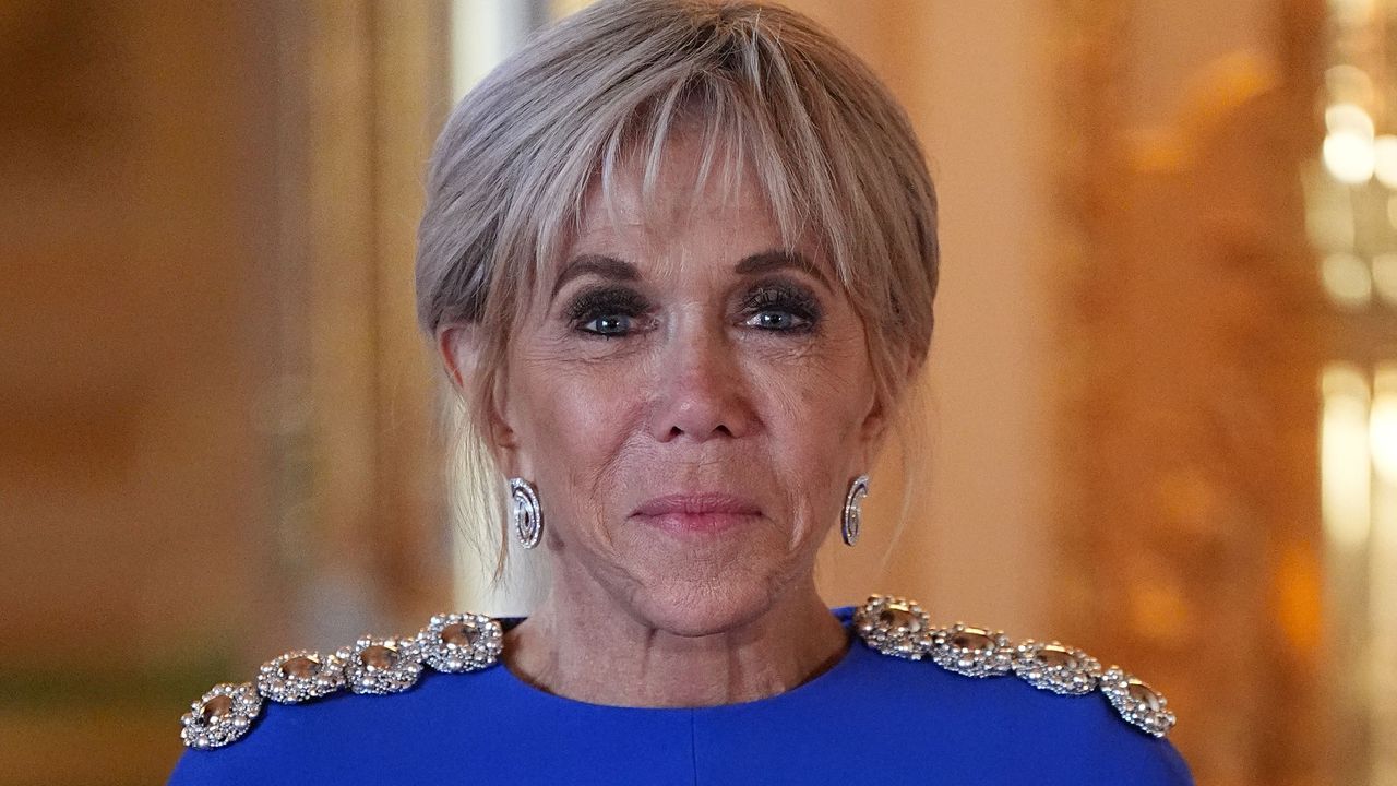 През 2021 г. той беше обвинен в изнасилване, но впоследствие