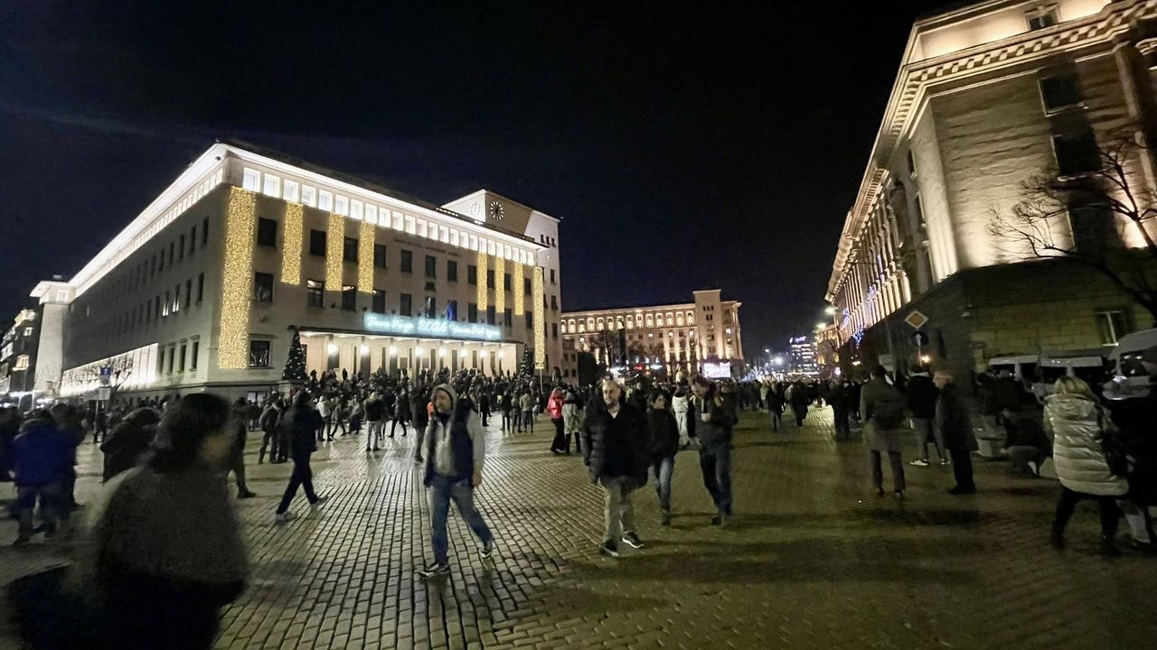 Анализаторът Виктор Димчев заяви във Фейсбук, че протетът е мижав.Ето