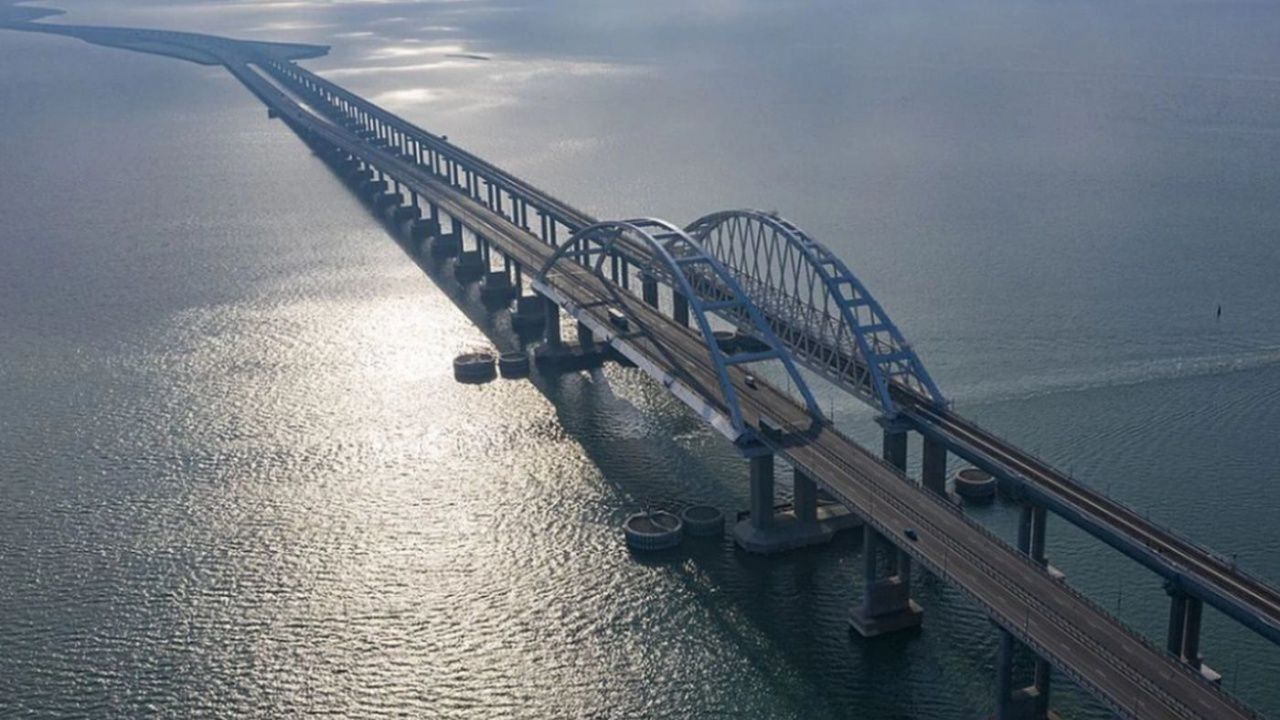 Newsweek: Украйна планира нов удар по Кримския мост