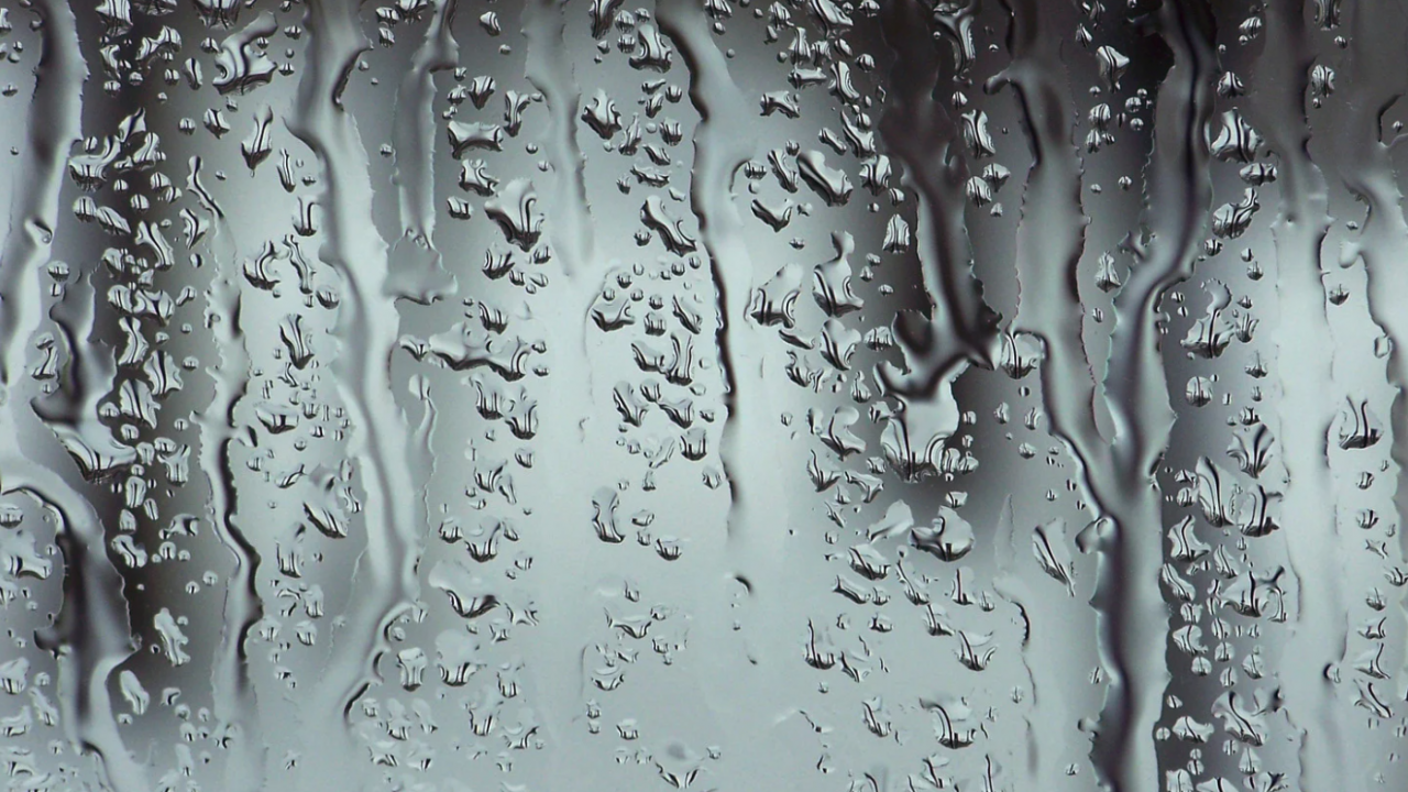 Жълт код заради проливни дъждове в 5 испански области