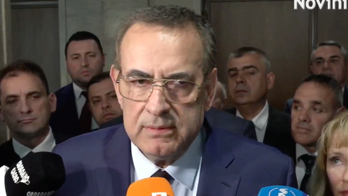 Джевдет Чакъров: Не виждаме разграждане, а надграждане на модела "Пеевски"