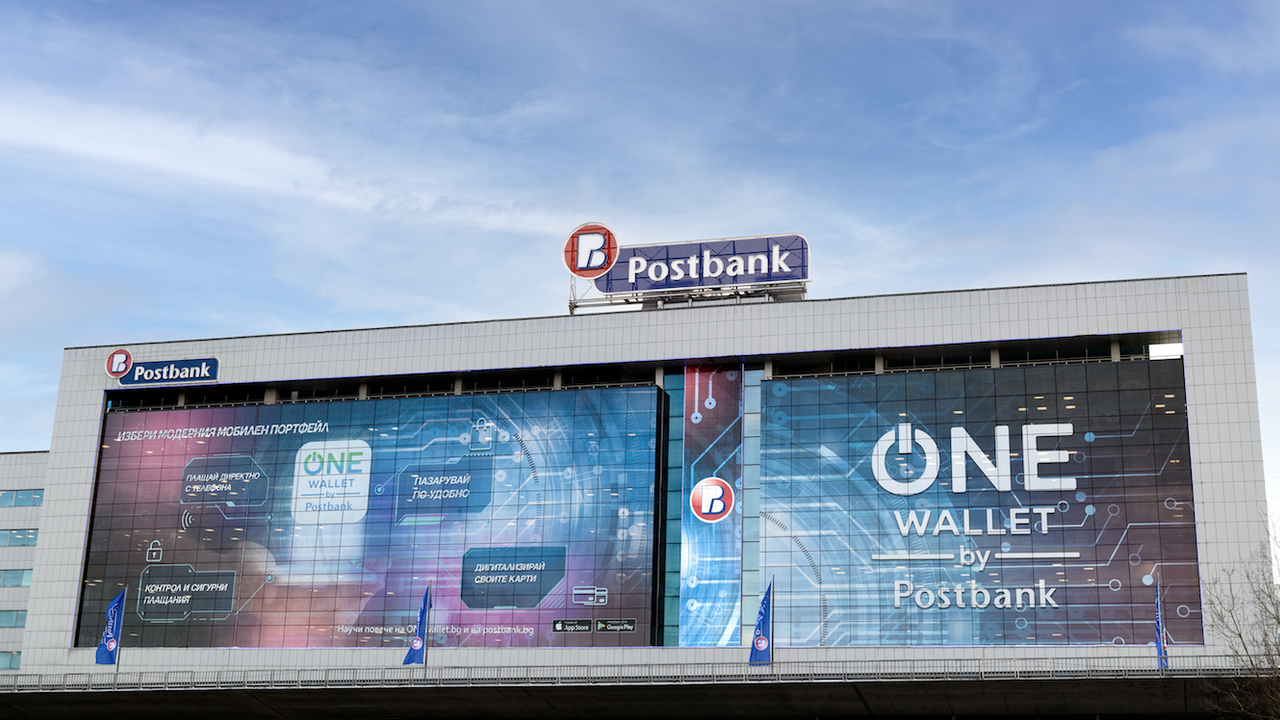 Партньорството е част от програмата Beyond Banking и предлага ексклузивни