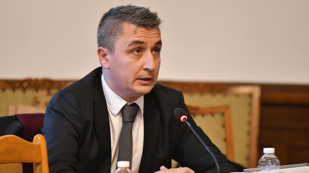 Александър Николов за "Боташ": Такава историческа глупост много рядко се случва