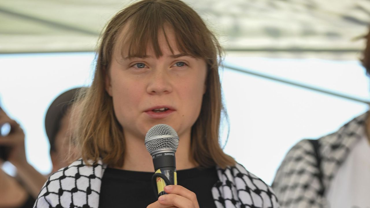 Грета Тунберг: Не знаех, че пътувам с поддръжници на Хамас и Хизбула