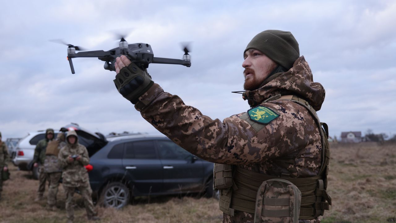 Украйна удари барутен завод в Русия