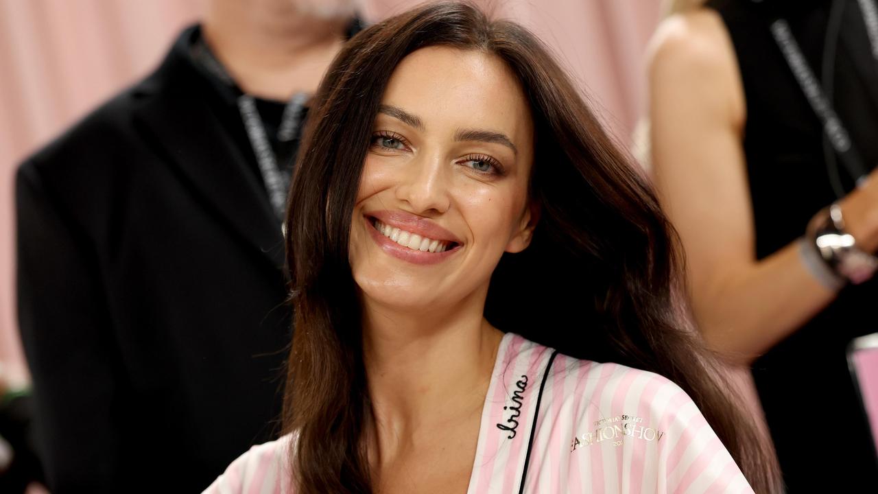 Ирина Шейк остави феновете си без дъх, след като сподели