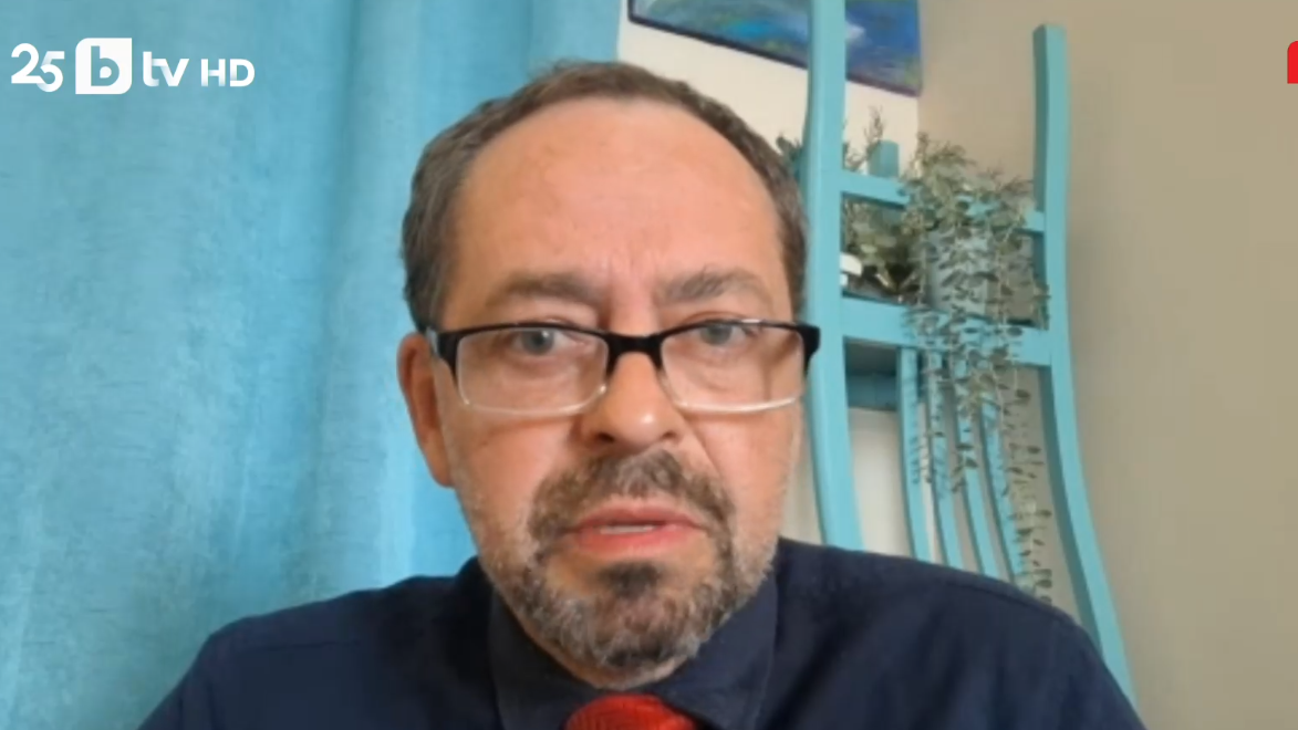 Бивш посланик в Скопие: Мицкоски дърпа лъва за опашката