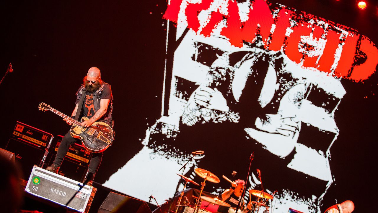 Пънк рок опусът на Rancid оживява в независимия филм …And Out Comes The Wolf