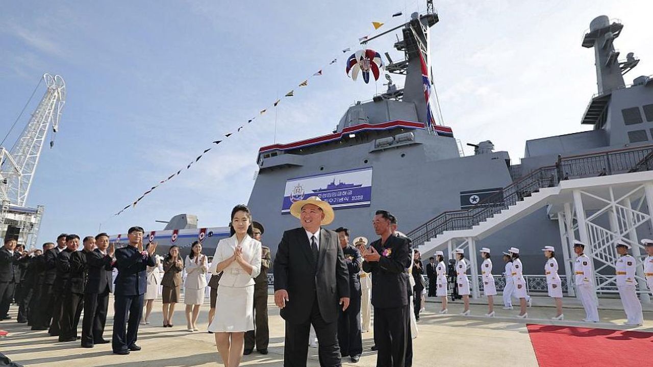 Ким Чен-ун е затвърдил статута на дъщеря си като приемник на поста