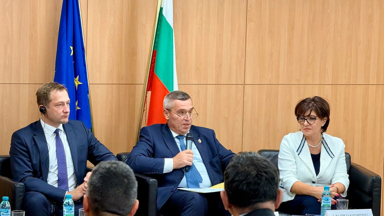 Министър Тахов: Запазването на настоящия размер на бюджета за Общата селскостопанска политика е от изключителна важност за България