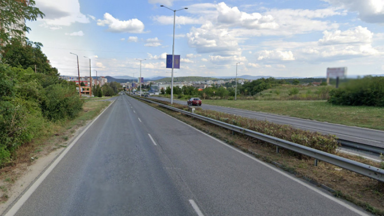 Подменят портална рамка на тол системата във Велико Търново