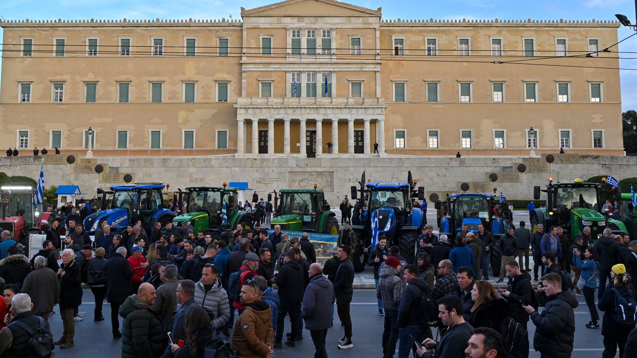 Фермери в Гърция протестираха срещу забавени субсидии и липса на подкрепа от държавата