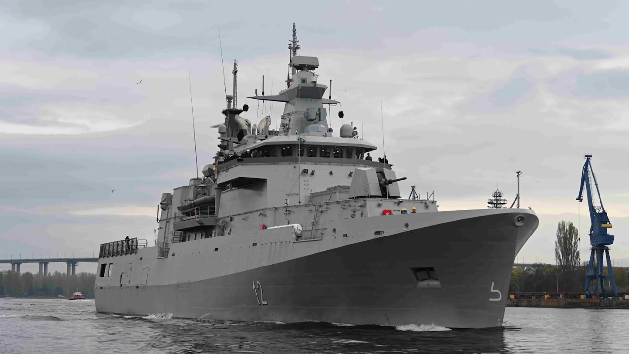 Започнаха ходовите изпитания на многофункционалния модулен патрулен кораб за ВМС