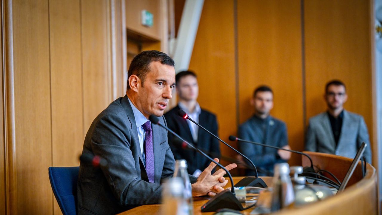 Васил Терзиев за боклука: Овладяхме криза, която изглеждаше невъзможна