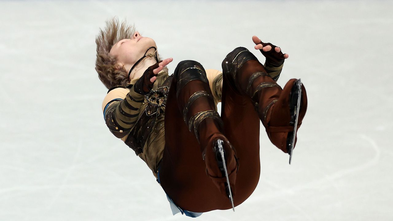 В интернет го наричат Quad God – богът на четворните