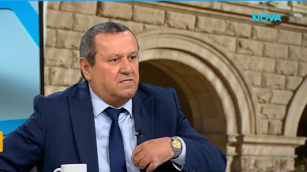 И допълни: Казва се на хората: Ако не гласуваш по