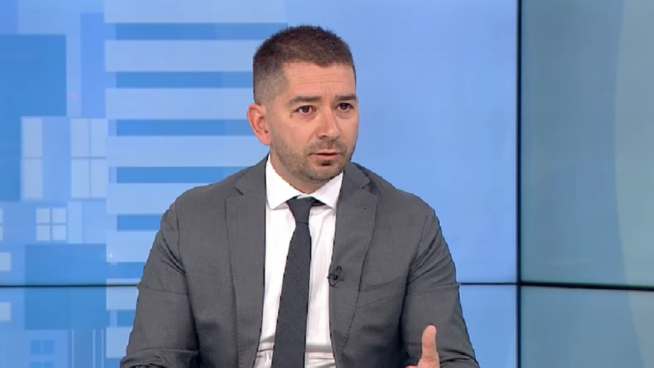 Слави Василев: Референдумът не е противоконституционен, някой трябваше да каже, че мнението на хората е важно