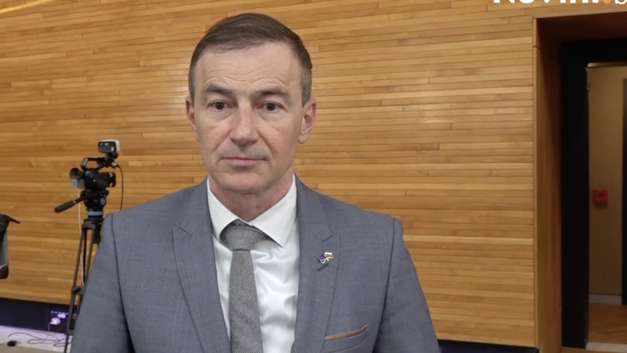 Андрей Ковачев: Сериозно съм обезпокоен от случилото се с градоначалника на Скопие, г-жа Данела Арсовска – български гражданин