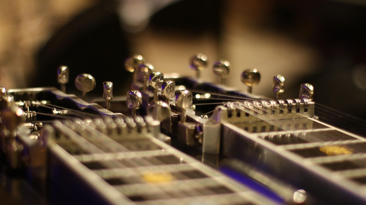 Кои са изпълнителите с най-много издадени албуми в историята