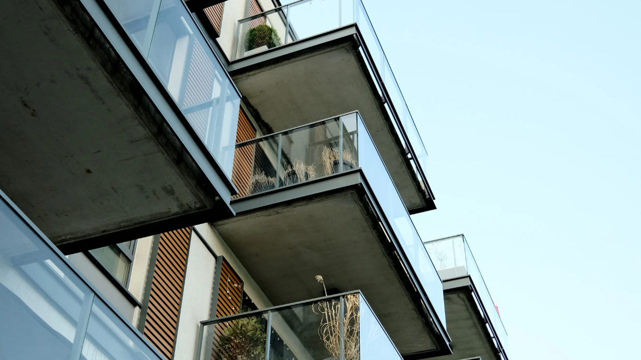 Какъв имот получавате за 50 000 евро в Македония, България и Албания?