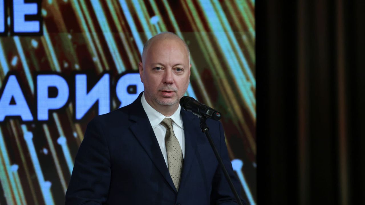 Премиерът Желязков призова общините да съберат несъбрани 1 млрд. лева данъци