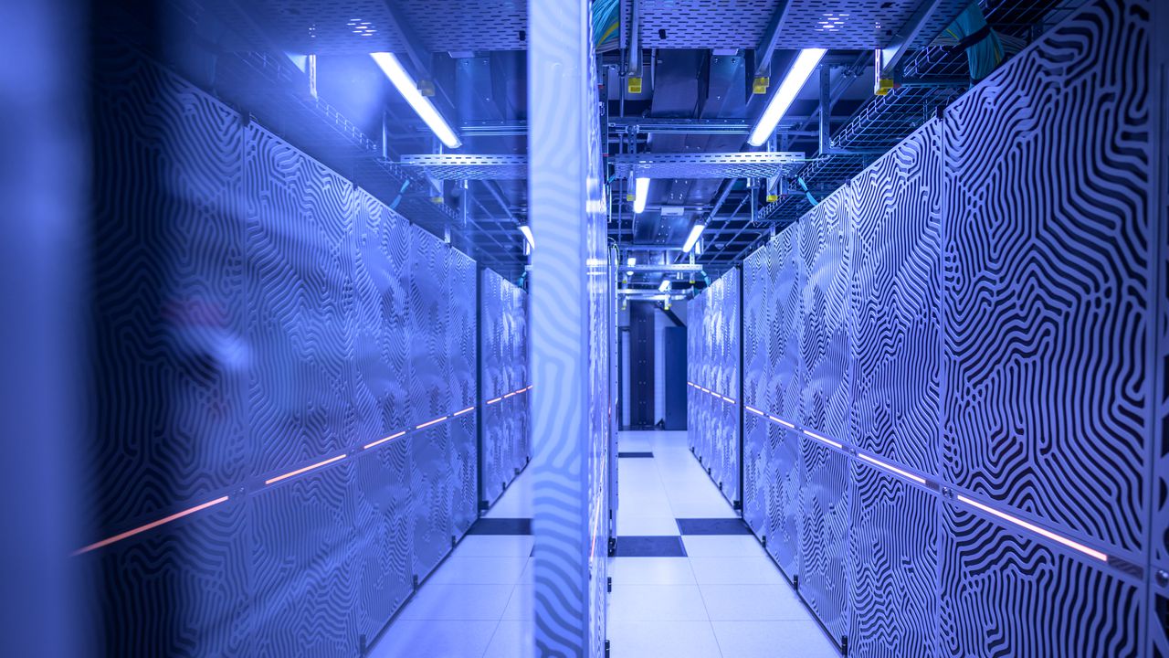 Гърция се сдоби със суперкомпютър за 30 млн. евро