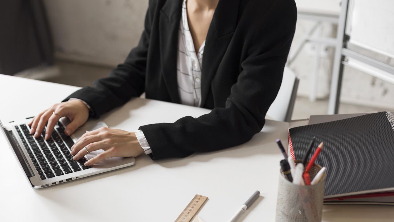 В Бюрото по труда в Пловдив свободните работни места за хора с висше образование са 37