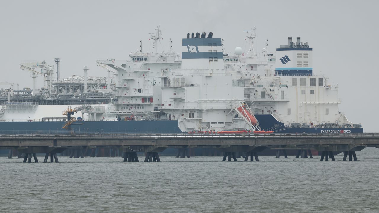 Вносът на втечнен природен газ през германските терминали достигна рекордни стойности през третото тримесечие