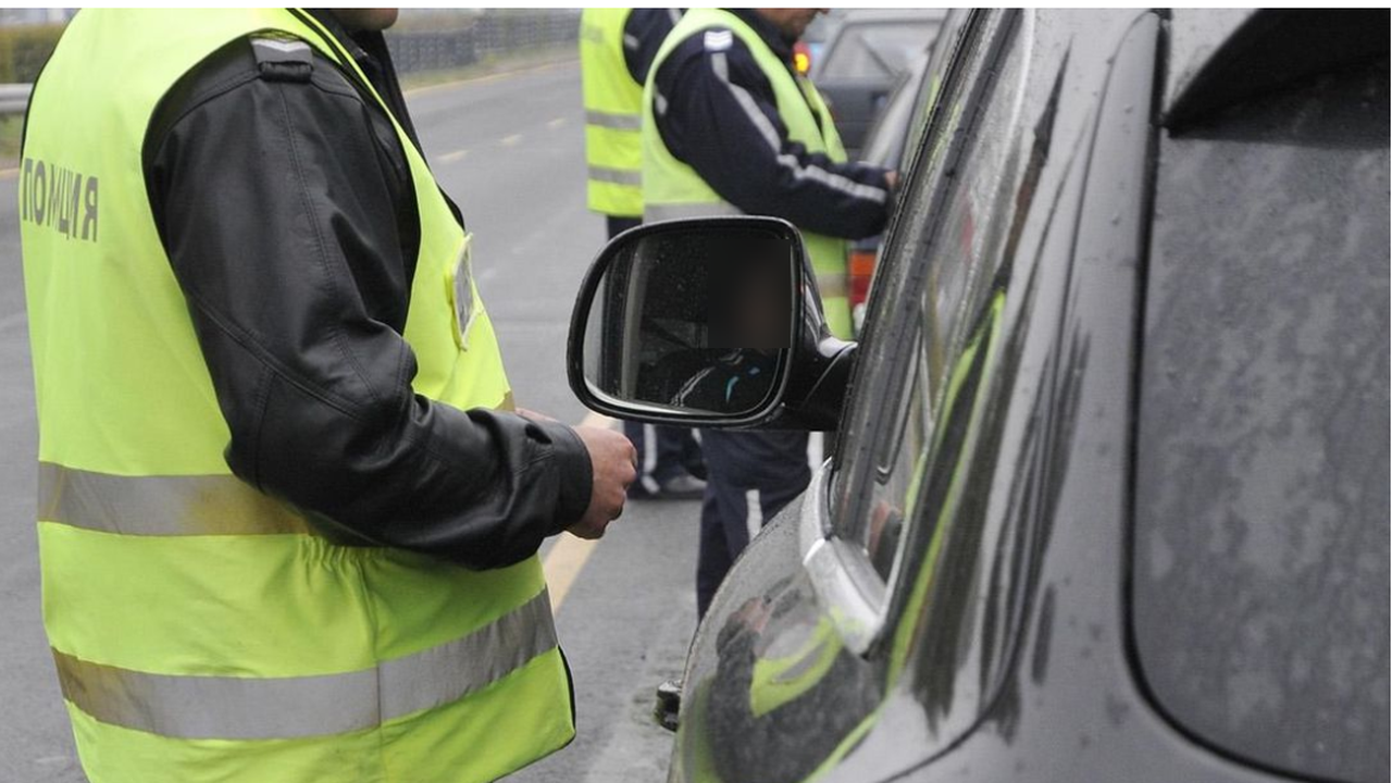 За ден полицията е установила 16 пияни и трима дрогирани шофьори