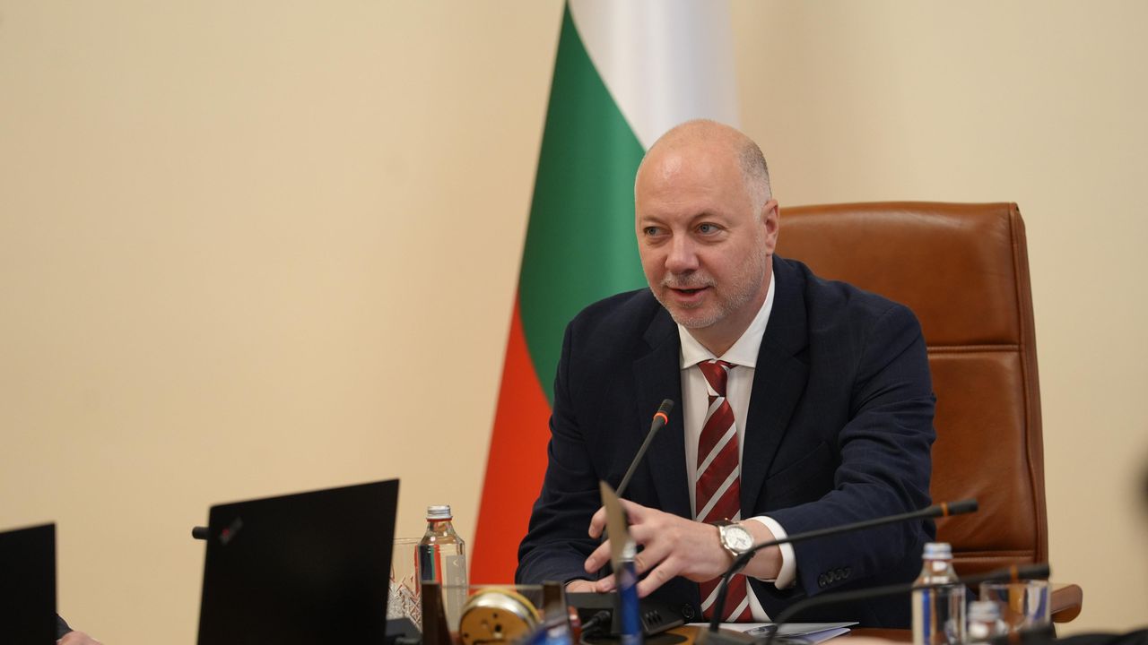 Желязков: До края на годината очакваме третия транш по ПВУ - близо 1,6 млрд. евро