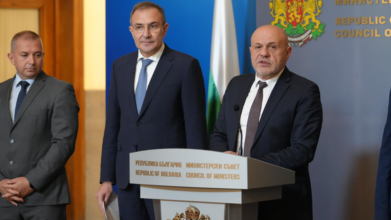 Кабинетът одобрява бюджета без разговори в тристранката