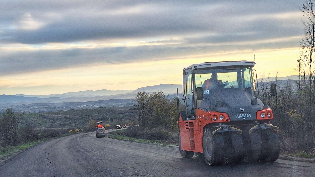 Продължава ремонтът на участъка, където загина 12-годишната Сияна