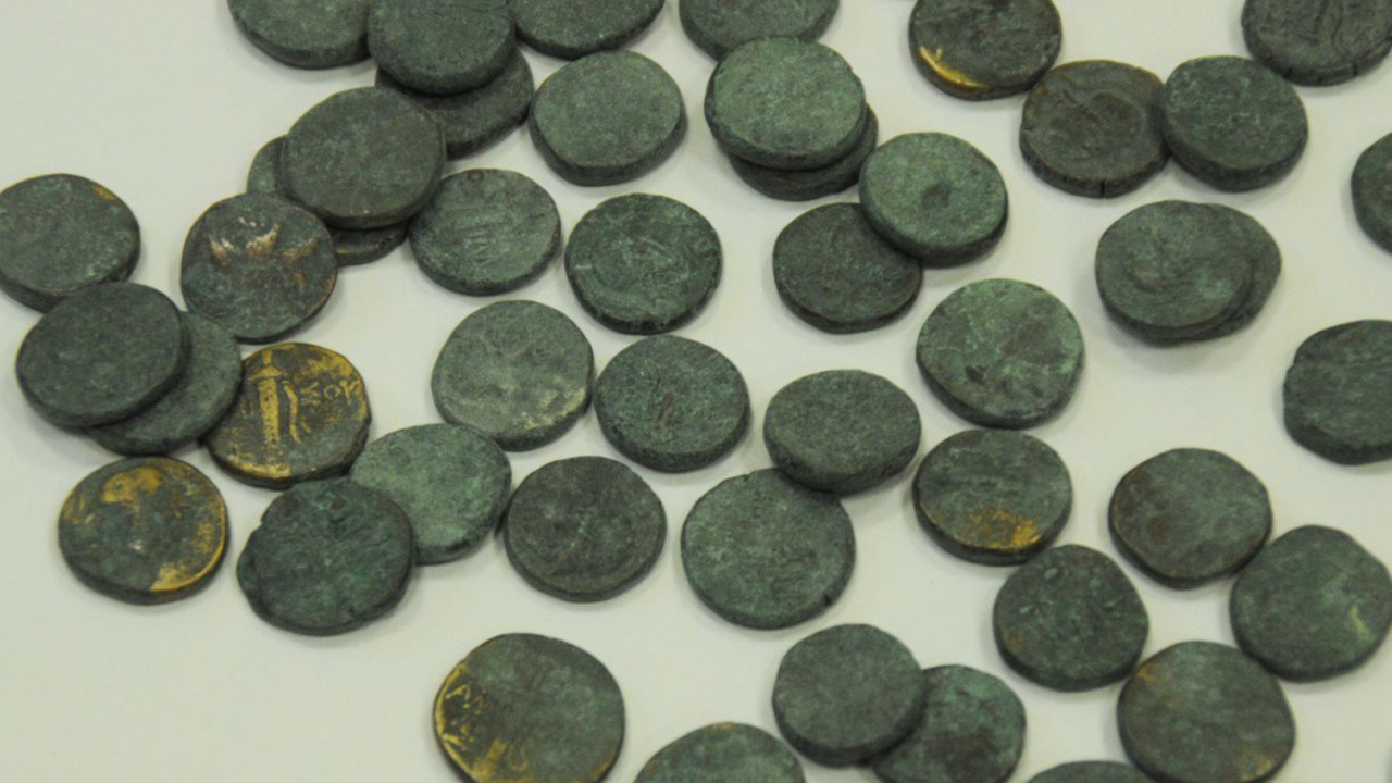 Иззеха стотици антични монети и предмети в Бургаско
