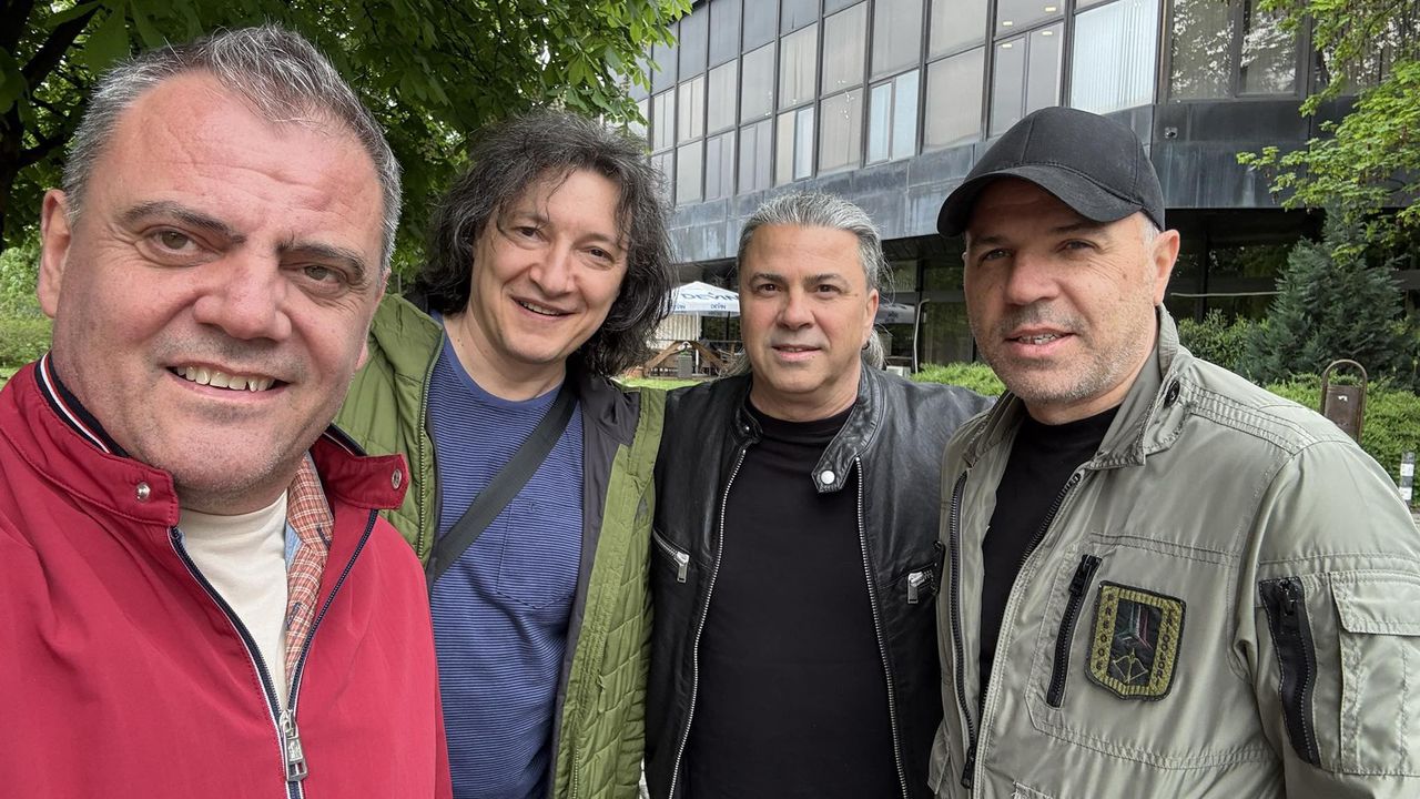 Аудио и видео съдържанието са от концерта в зала 1