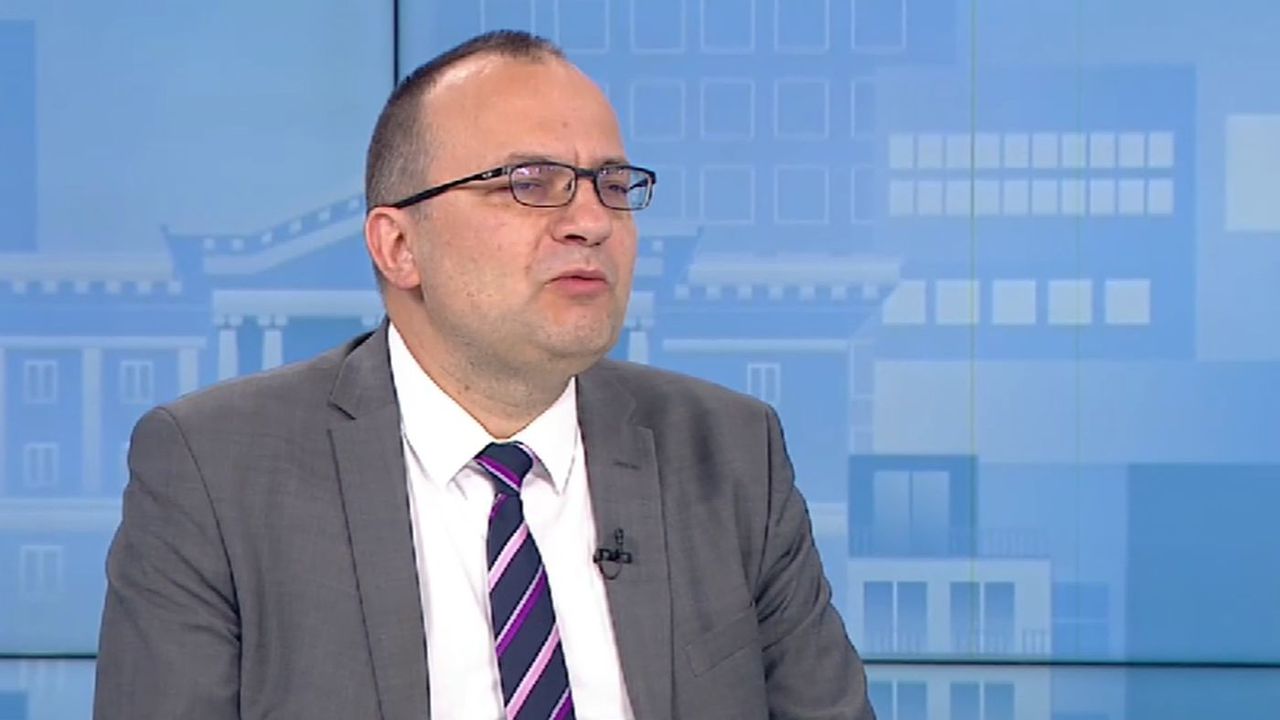 Мартин Димитров: Действията на президента Радев са саботаж за влизането на България в еврозоната