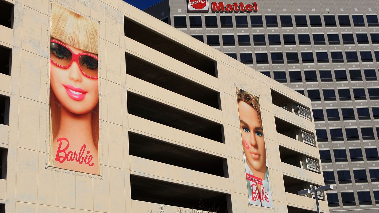 Барби между магията на детството и чудото на AI: Mattel трансформира най-известната кукла в света